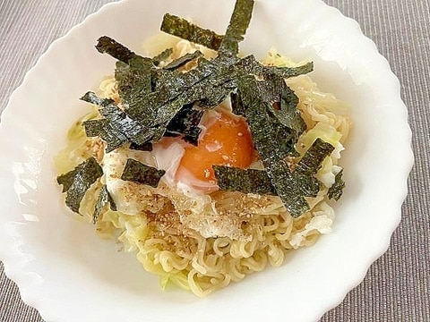 塩ラーメン袋麺でレモン塩ボナーラ